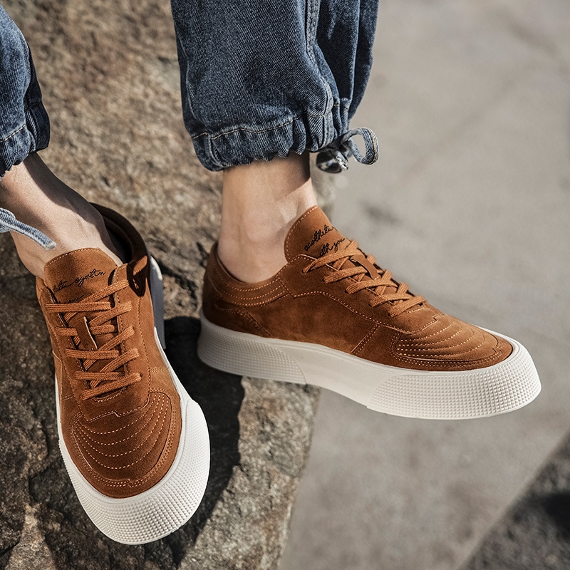 Youth Outdoor hot Soccer Shoes, Fashionable Student Board - Summer Low Top Thick Sole Shoes Men, Lightweight for Daily Use