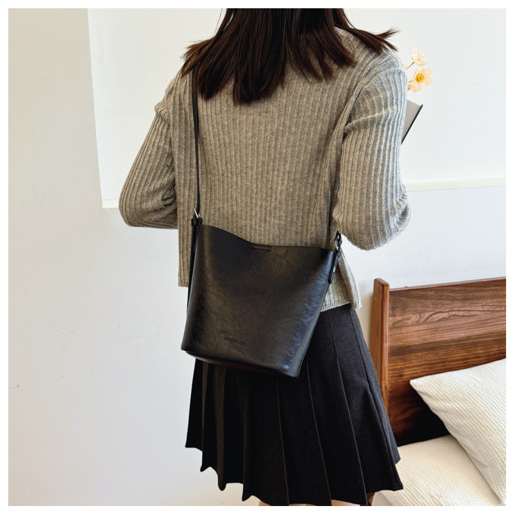 This Year's Are Large Capacity New Casual Shoulder Crossbody For Women's Bucket Designer Bags Handbags Women