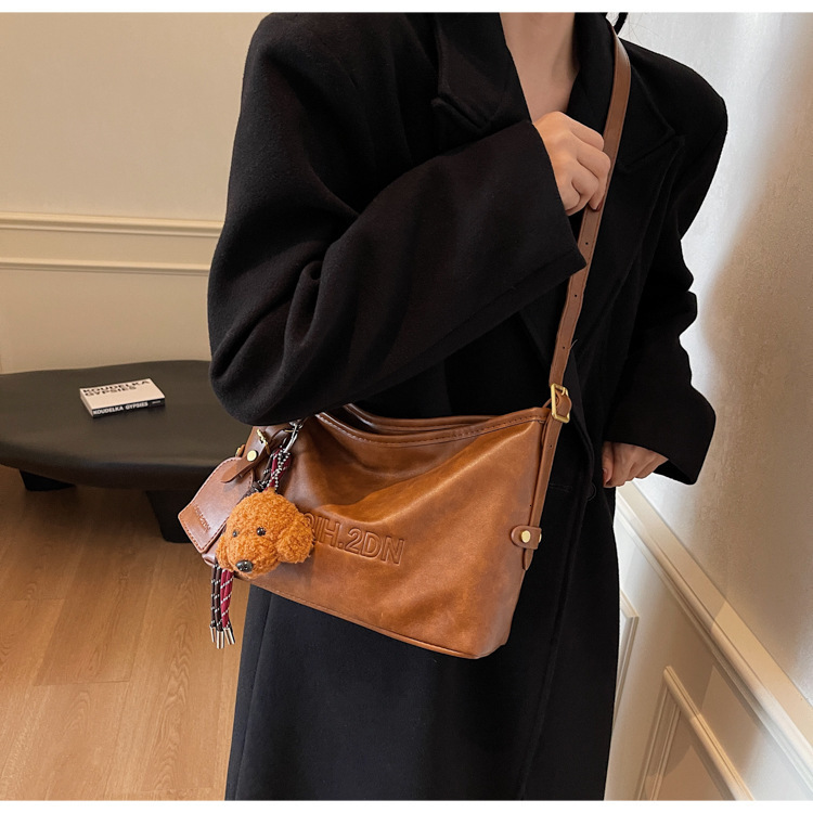 Women's Large Capacity New Autumn And Winter Versatile Shoulder Crossbody Bag, Casual Commuting Bag Designer Bags Handbags Women