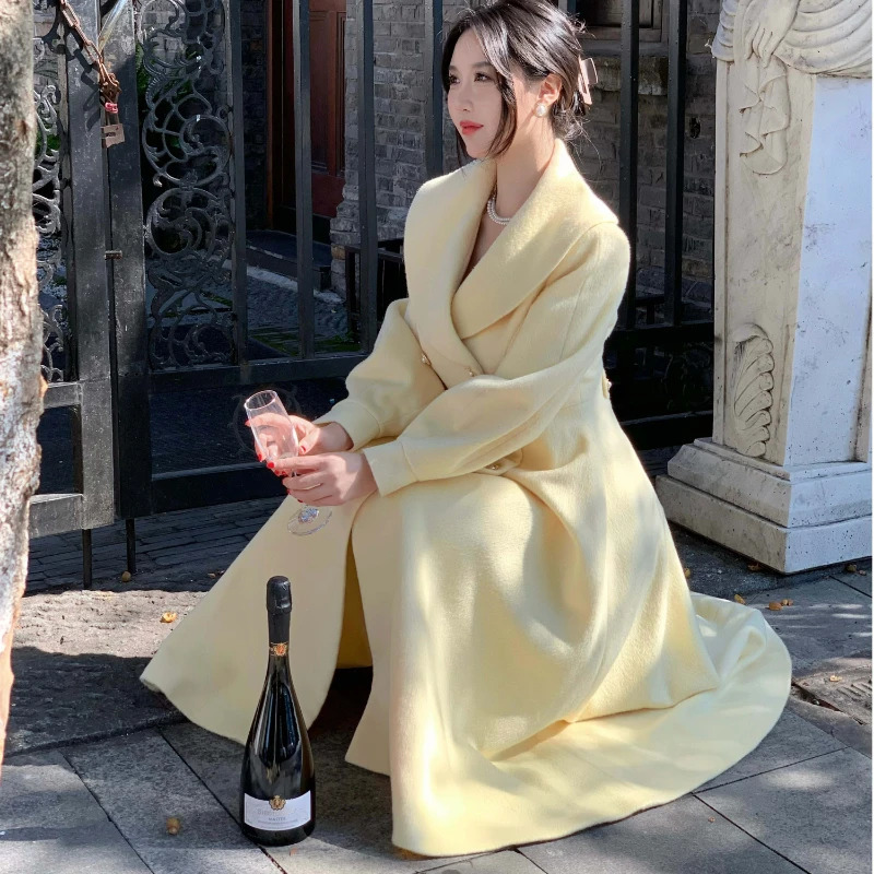 Fall and Winter Korean outerwear 2024 pattern French Retro Small fragrant big collar woolen coat lantern sleeves 241129