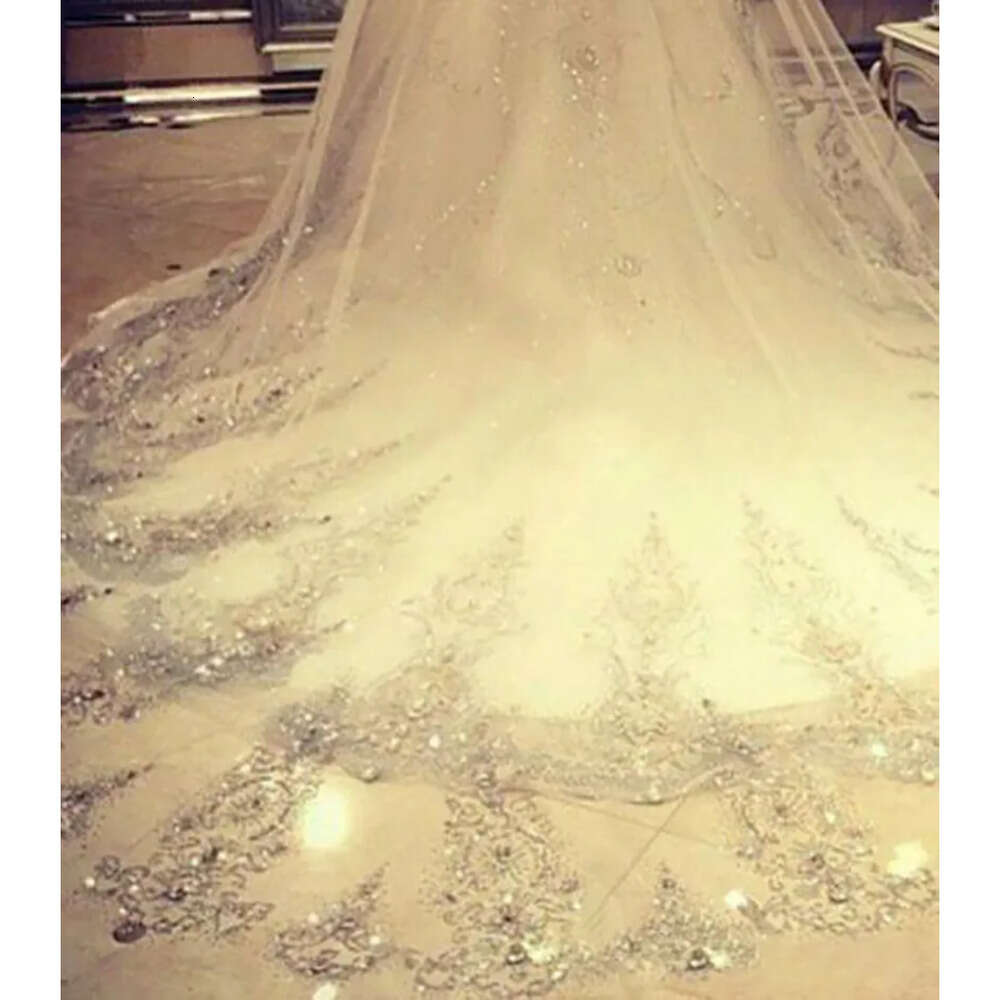Dresses Wedding Ball Gown New Gorgeous Dazzg Princess Bridal Real Image Urious Tulle Handmade Rhies Crystal Sheer Top 6660306
