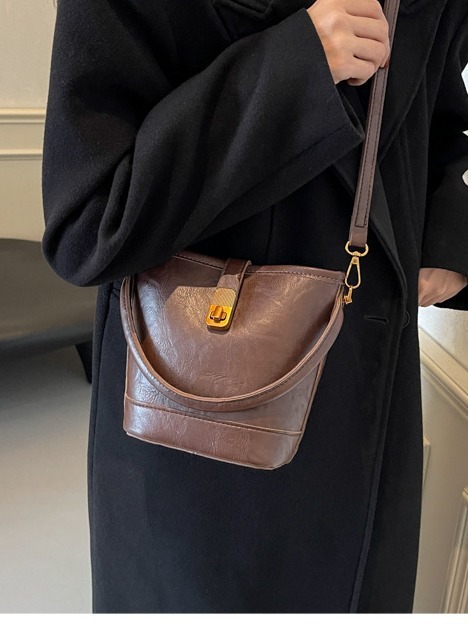 New Women's Bucket Autumn And Winter Fashion Versatile Single Shoulder Crossbody Large Capacity Bag Designer Bags Handbags Women