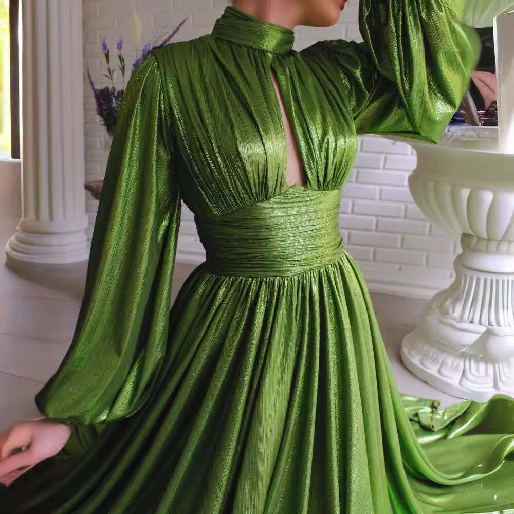 New Spring Summer Trendy Colors: Waist up, neck hanging, big swing, sexy avocado green dress, long skirt, women's 2024 new style, chic and elegan