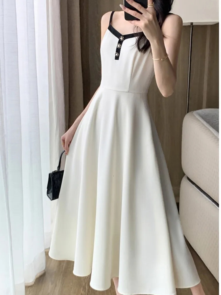 Fashion Korean Women Elegant Casual Dress Set Vintage Crop Jackets Sleeveless ALine Strap Two Pieces Female Clothes 241129