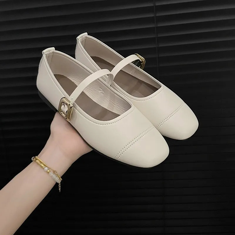 2024 Women Flat Shoes Round Toe Retro Mary Janes Loafers Female Belt Buckle Casual Autumn Fashion Lady Chaussure Femme 241126
