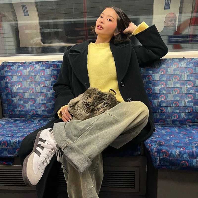 Women's Jeans Vintage Grunge Aesthetic 00s Retro Luggage Trouser Y2K Boyfriend Loose Fit Jeans Womens Low Waist Wide Leg Jeans H241130