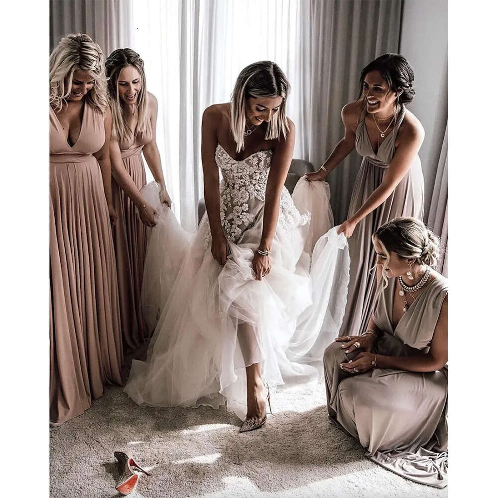 Line A Sexy Tulle Sweetheart Wedding Dresses Romantic Lace Appliques Beaded Bohemian Country Bridal Gowns Open Back Sweep Train Second Reception Dress