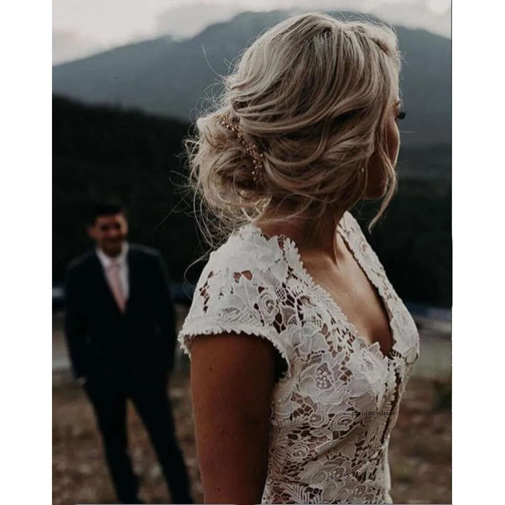 Ivory Lace Garden Boho Wedding Dresses 2021 Vintage V Neck Country Beach Bridal Gowns Vestido De Novia Low Back Mermaid Sukienki 0431