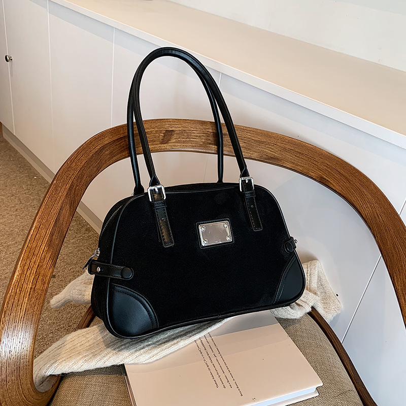 This Year's Popular Large Capacity Autumn/winter New Frosted Women's Single Shoulder Pillow Bag Designer Bags Handbags Women