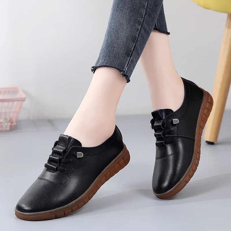 2024 sneaker casual shoes Spring Autumn Flats Genuine Leather Moccasins Woman Slipon Loafers Female Boat Shoes 241126