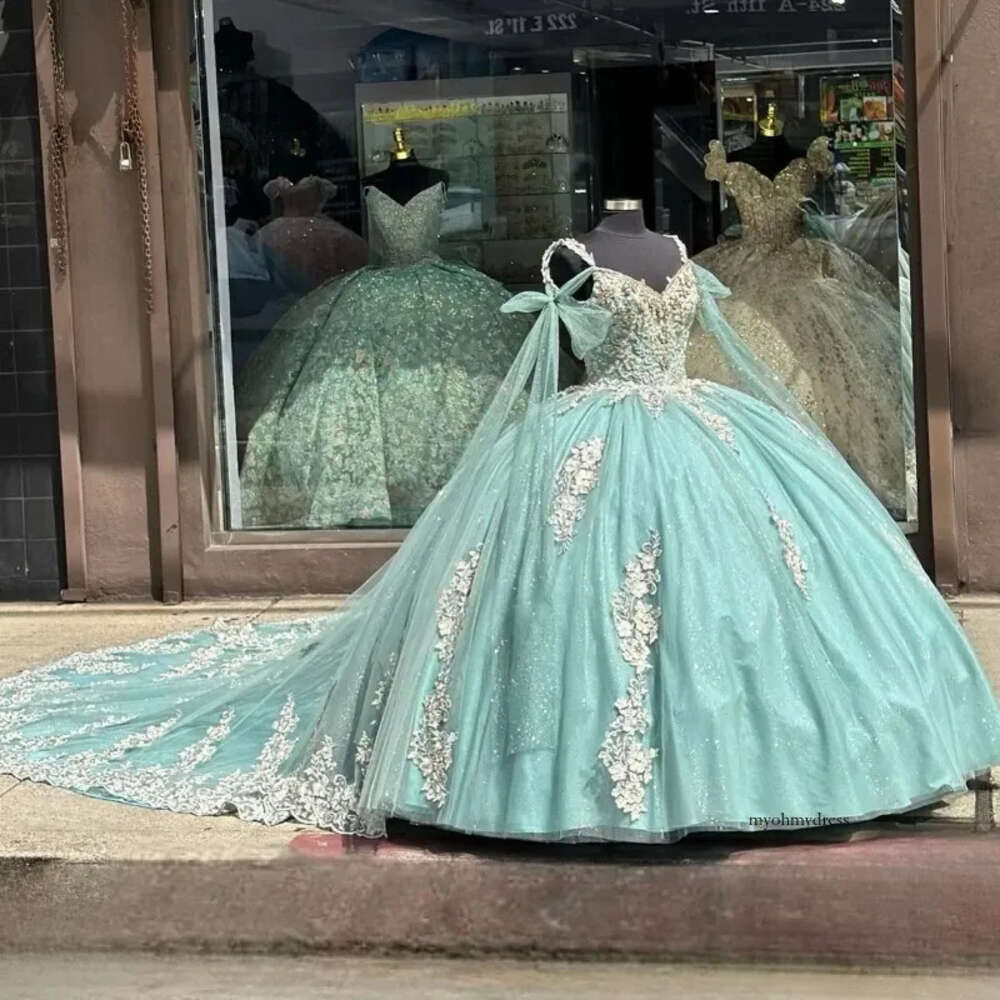 Light Green Quinceanera Dresses Lace Applique Beads Off The Shoulder With Cape Sweet 16 Dress Vestido De 15 Anos Prom Gown 0431