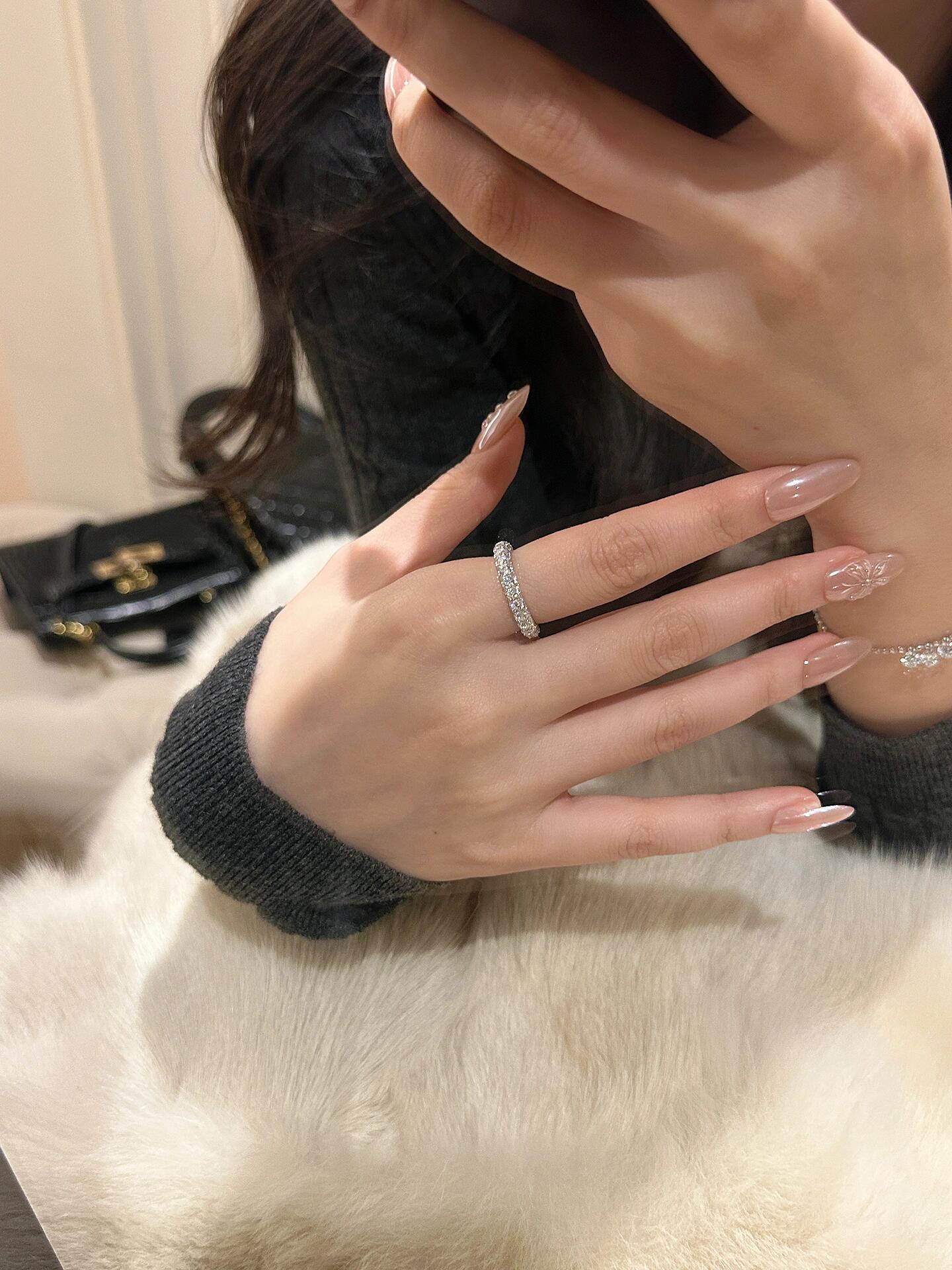 Sweet Cute Ins Sparkling Deluxe Jewelry Real 100% S925 Sterling Silver Pave White Lab Moissanite Diamond Eternity Party Women Wedding Circle Ring Gift