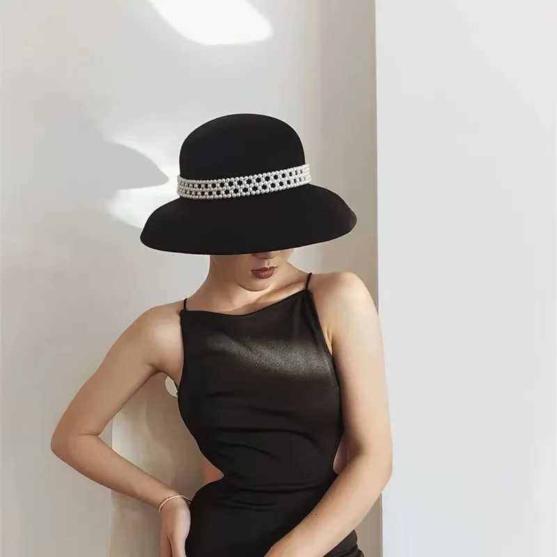 Wide Brim Hats Bucket Hats Autumn Winter 100% Wool Hat Bell Hat Womens French Elegant Retro Hepburn Autumn and Winter Celebrity Pearl Wool Felt Bucket