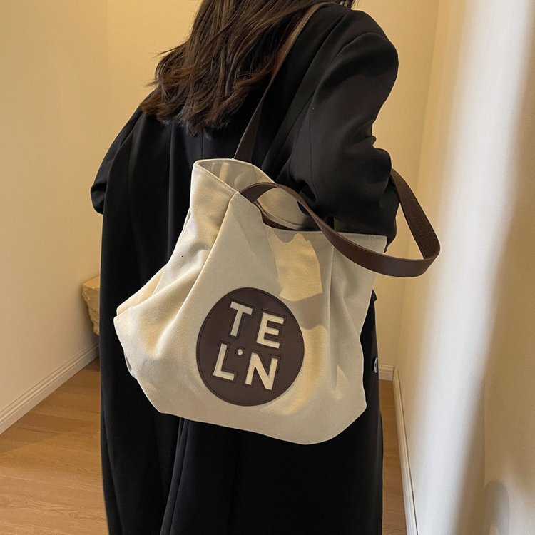 2025S designer lazy style canvas large capacity trendy fashion autumn and winter simple shoulder versatile women casual tote bag