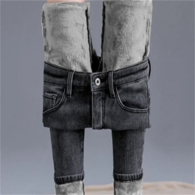 Spring/Summer Tight Warm Jeans Womens Velvet Ankle Length Casual Thick Pencil Pants Basic Wool Denim Jeans 241122