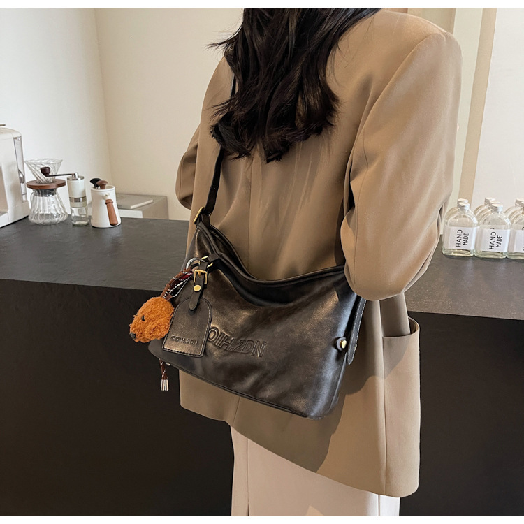 Women's Large Capacity New Autumn And Winter Versatile Shoulder Crossbody Bag, Casual Commuting Bag Designer Bags Handbags Women