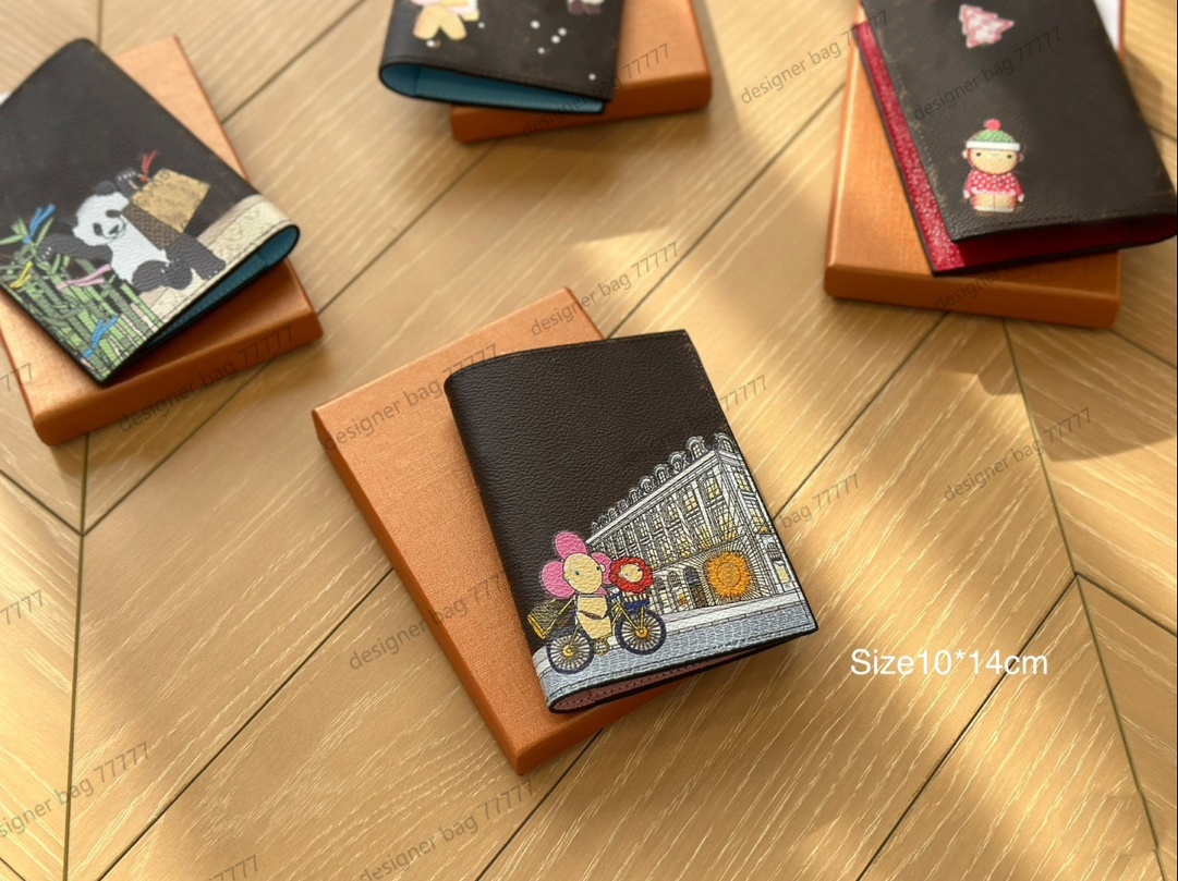 Passport Holder Designer Wallet for man women leather passport cover Cardholder Can hold credit card business card passport. with box Wholesale and retail