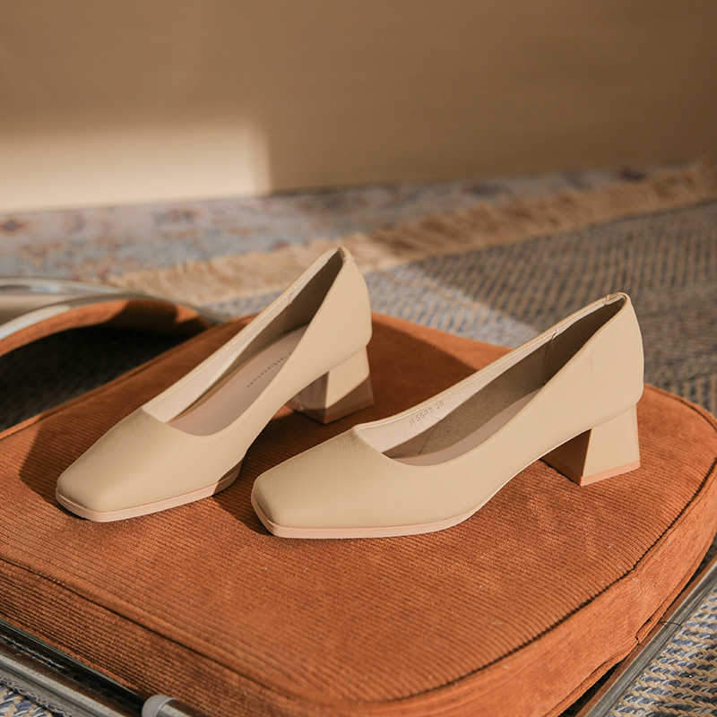 new comfortable and versatile single shoes casual and not tiring Thick heel square toe womens single shoes for spring summer autumn and winter 55CM