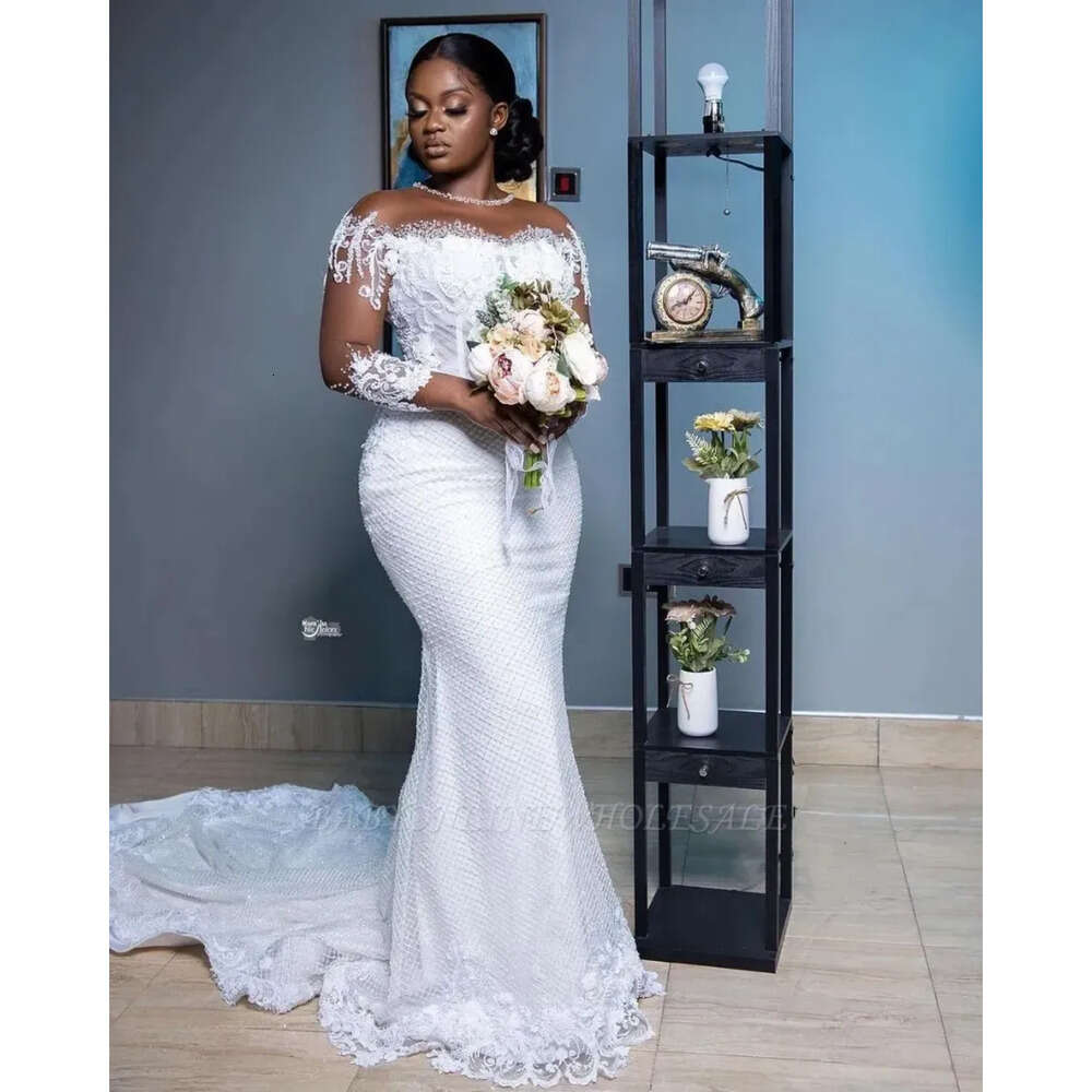 Lace Mermaid Wedding Dress Elegant Sheer Crew Neck Long Sleeves Bridal Gowns Beaded Bride Robes De Mariee Plus Size Bc