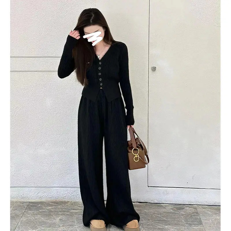 Stylish Temperament Set for Autumn and Winter Knitted Cardigan High Waisted Straight Leg Pants Scarf Casual Three Piece 241129