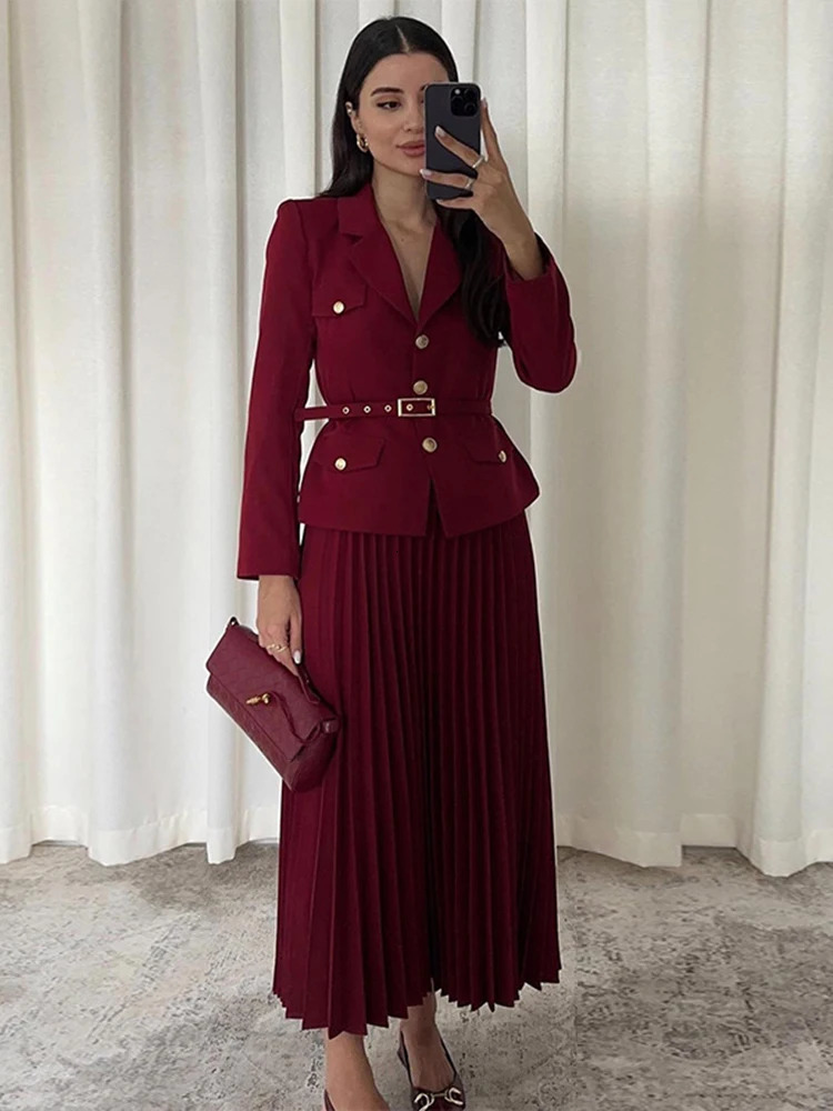 Long Dresses for Women Two Piece Dress Autumn Suit Collar Sleeve Pleated Skirt ALine Slim Belt Black Twopiece Set 241129
