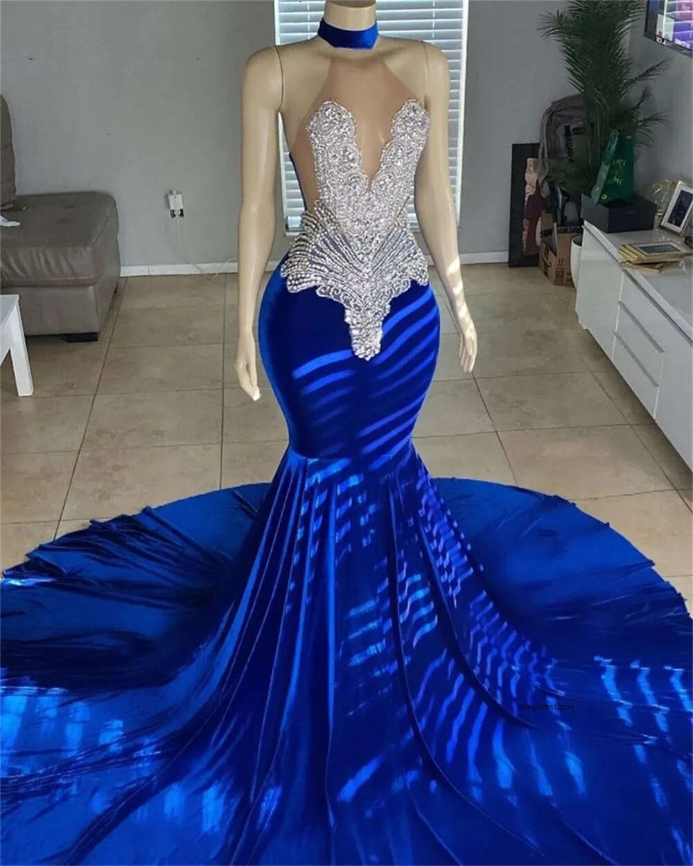 Royal Blue Halter Sliver Crystal Beading Prom Dresses Mermaid Elegant Dress For Birthday Party See Through Sexy Gowns African 0431