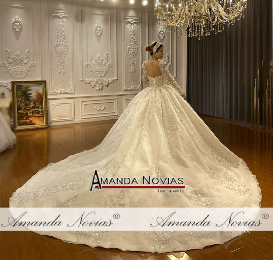 Customized sy Sweetheart Ball Gown Wedding Dress