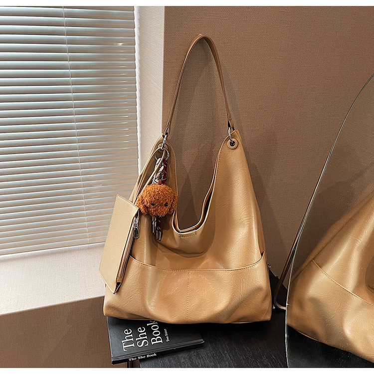 Bag Women's Large Capacity New Autumn And Winter Versatile Single Shoulder Shopping Casual Commuting Dumpling Bag Designer Bags Handbags Women