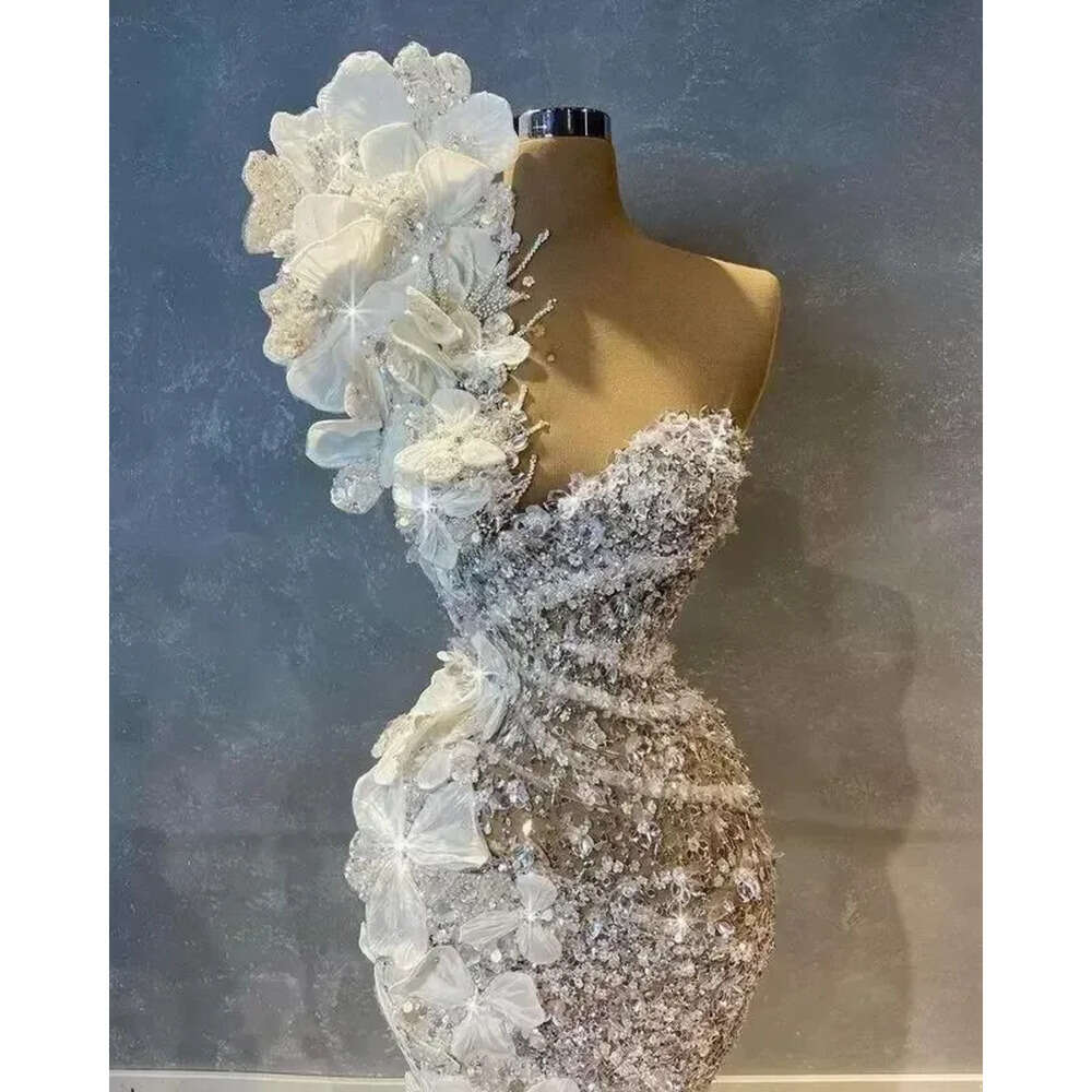 One Shoulder Mermaid Wedding Dress Crystal Long Sequined Beaded Bridal Gowns Flower Appliqued Robe De