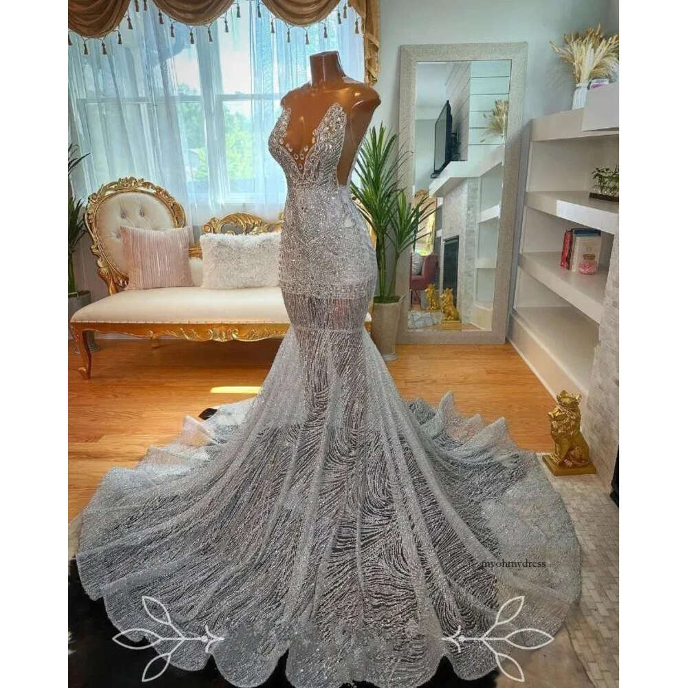 Sier Prom Dress For African Women Sparkly Diamond Crystal Gillter Black Girl Birthday Gown Vestidos De Gala 0431