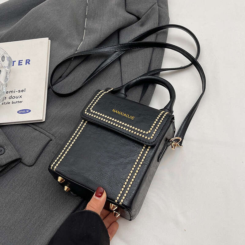 Advanced Texture Vertical Mobile Phone New Trendy Crossbody Bag Niche Design Handbag For Women's Fashion Quality Classic