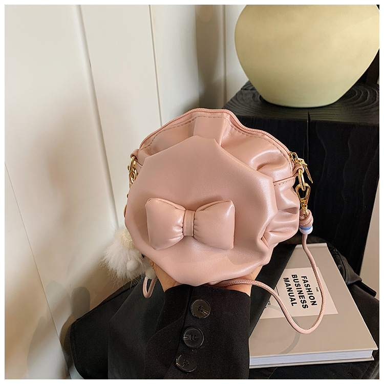 High End Handbag For Bags Handbags Women Autumn, Versatile New Fashion Crossbody Bag, Bow Folded Small Round Bag Designer