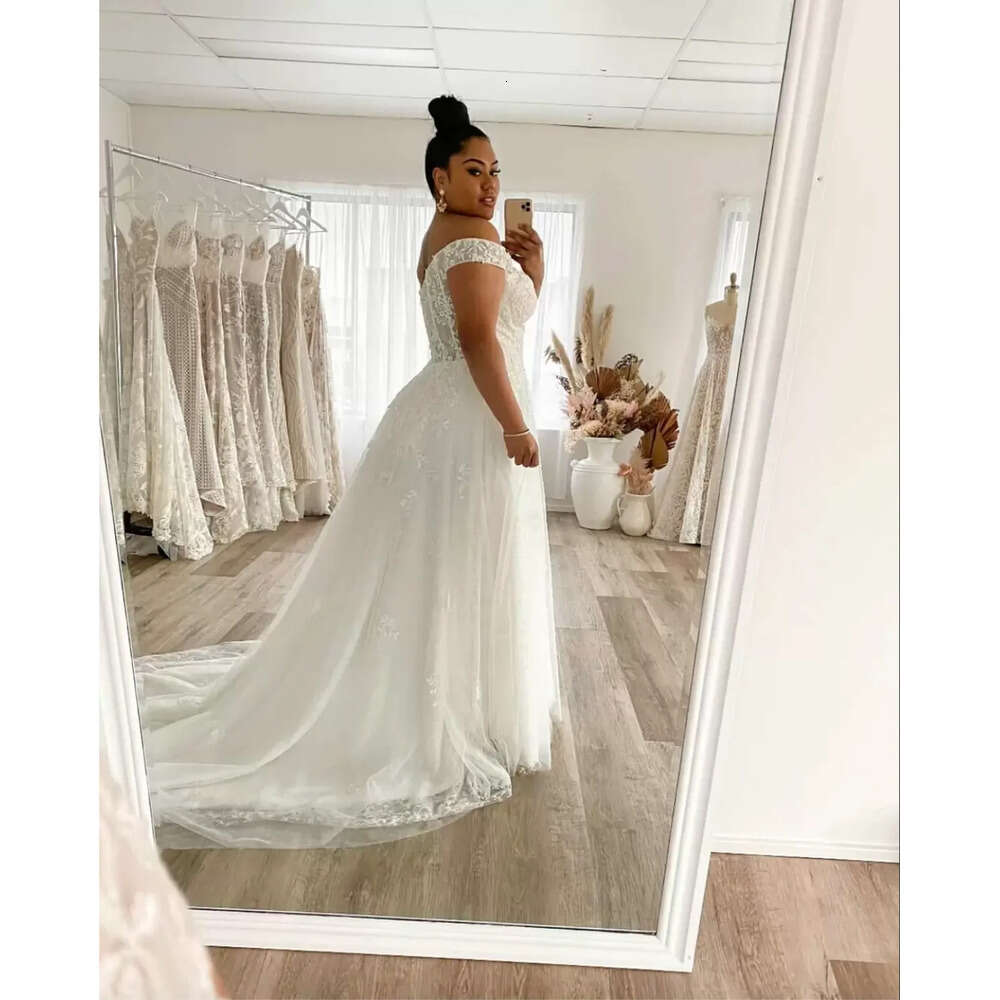 Size A Dress Plus Wedding Line Off The Shoulder Lace Big Bridal Gowns Appliques Zip Back Gorgeous Lady Marriage Dresses White Ivory ppliques es