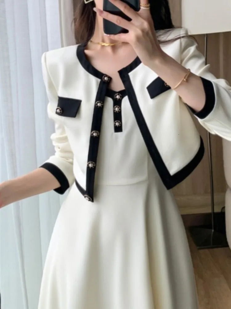 Fashion Korean Women Elegant Casual Dress Set Vintage Crop Jackets Sleeveless ALine Strap Two Pieces Female Clothes 241129