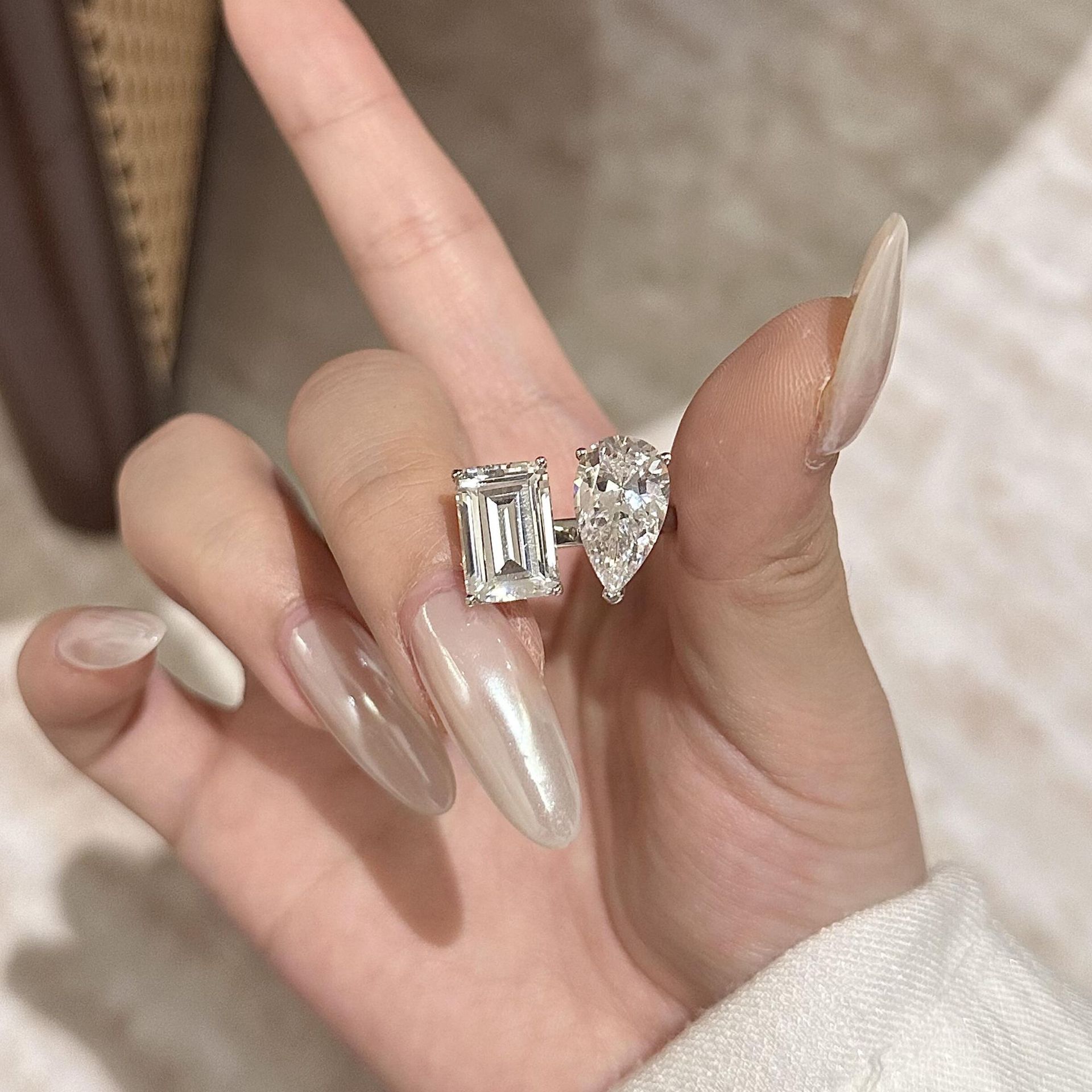 Elegant Ins Top Sell Simple Luxury Jewelry Pure 100% s925 Sterling Silver Water Drop White Moissanite Diamond Party Eternity Women Engagement Open Rin