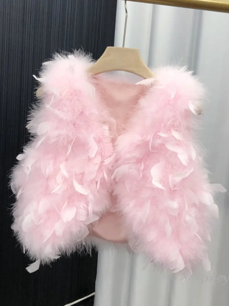 Vest For Women New V-Neck Autumn Sweet Short High Waist Real Ostrich Feather Fur Birthday Party Wear Lady Princess Vests