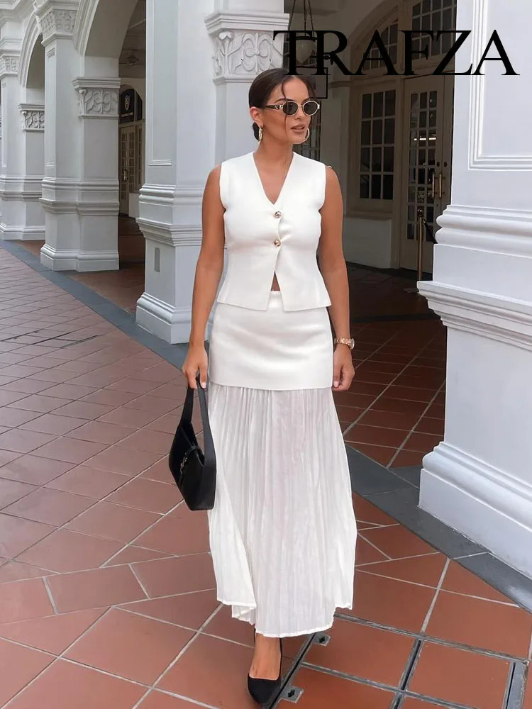 TRAFZA Women 2 Piece Set Chic VNeck Sleeveless Button Knitted Vest TopSplicing High Waist Side Zipper AnkleLength Skirt TRAF 241129