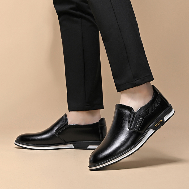 Men's non-slip mens casual leather shoe breathable British soft sole comfortable flat white slip-on men shoes