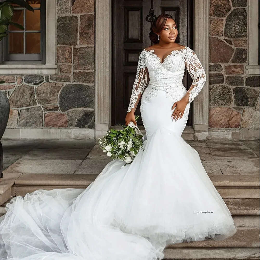 Morden Lace Mermaid Beaded Wedding Dresses 2024 Plus Size Long Sleeves Sheer Jewel Neckline Appliqued Bridal Party Gowns Vestido De Novia 0431