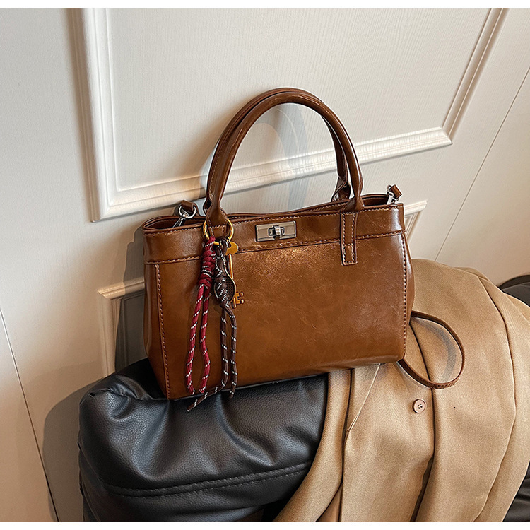 Bag Women's Large Capacity New Autumn And Winter Versatile Crossbody Popular Hand-held Bag Designer Bags Handbags Women