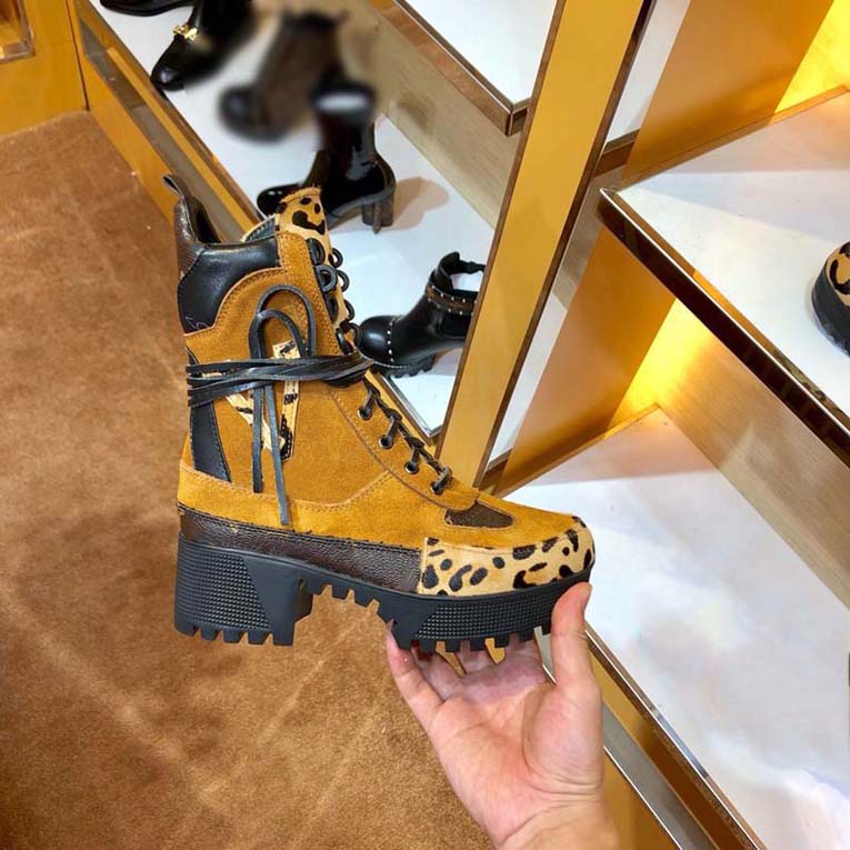 designer boots woman luxury shoes women platform boots ultra mini boots leather boots Genuine Leather High heel thick soled Spring and Fall boot Motorcycle boots