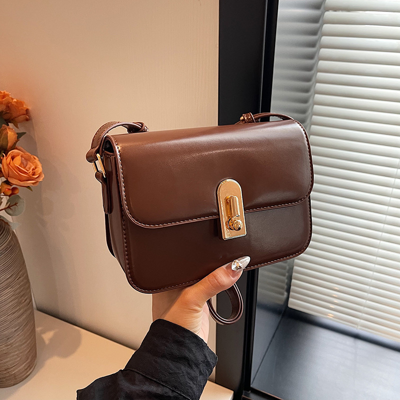 Retro Women Crossbody - Vintage Shoulder Bag For Hot Autumn Style -