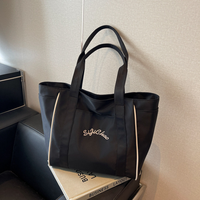 Casual Cloth For Bags Handbags Women Autumn Winter, New Simple And Large Capacity Shoulder Bag, College Commuting Bag Designer