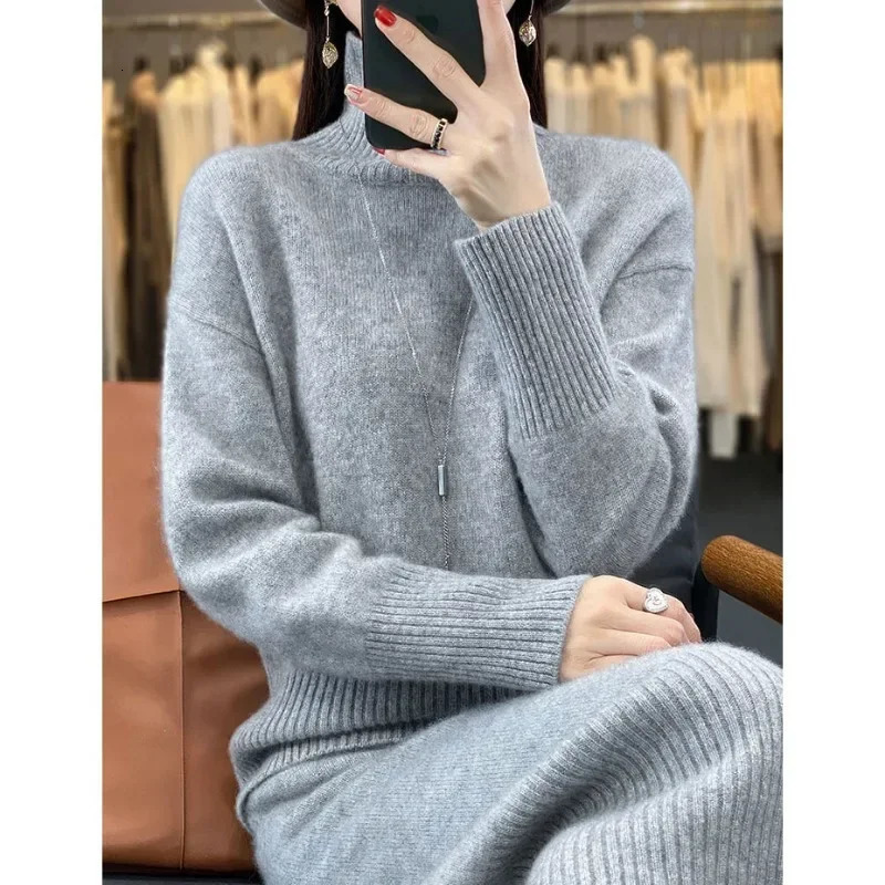 Womens High Collar Sweater Set 2024 AutumnWinter Style Solid Color Simple Leisure Head Base Knitted Dress 241129
