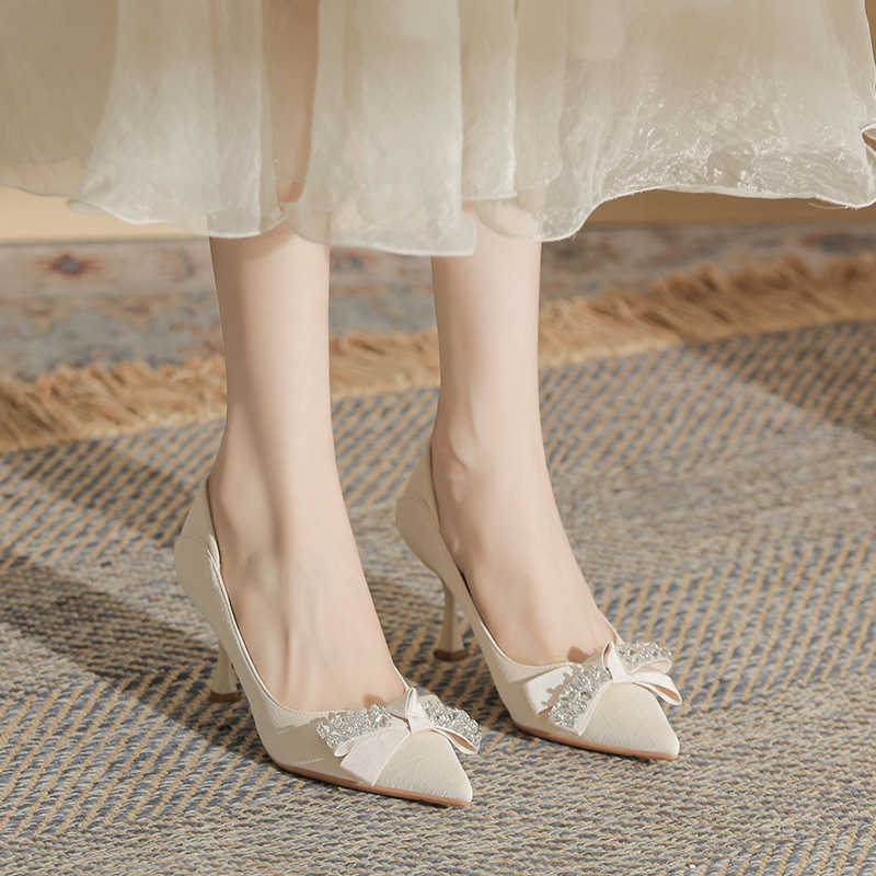 niche design slim heel pointed shallow mouth versatile womens high heeled single shoes comfortable mid heeled womens shoes