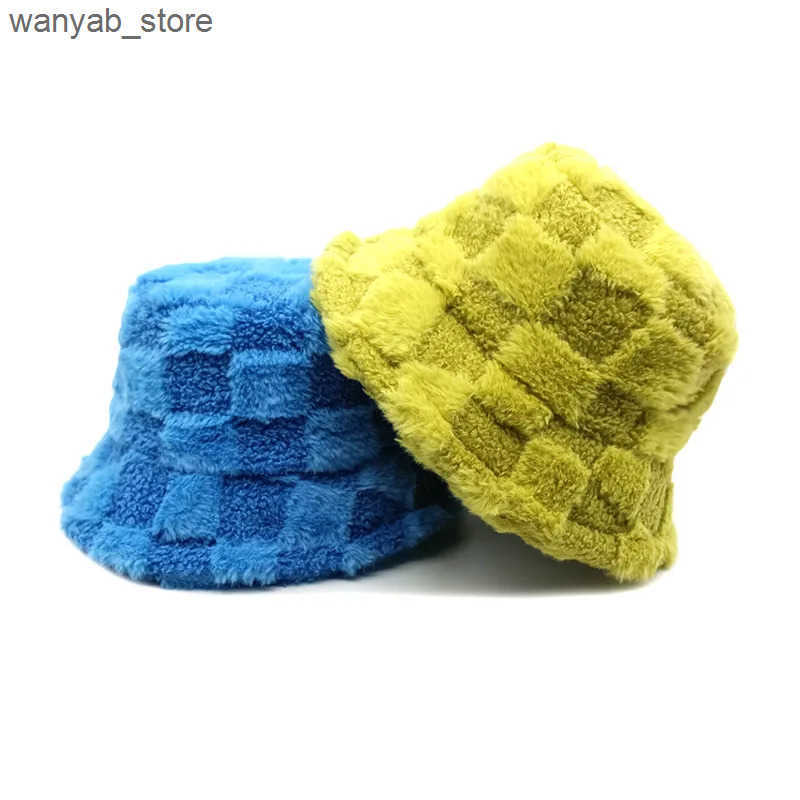 Wide Brim Hats Bucket Chessboard hat Autumn and Winter New Versatile Japanese Thermal Cap Plush Korean Big Head Waist Basin Hat L240910