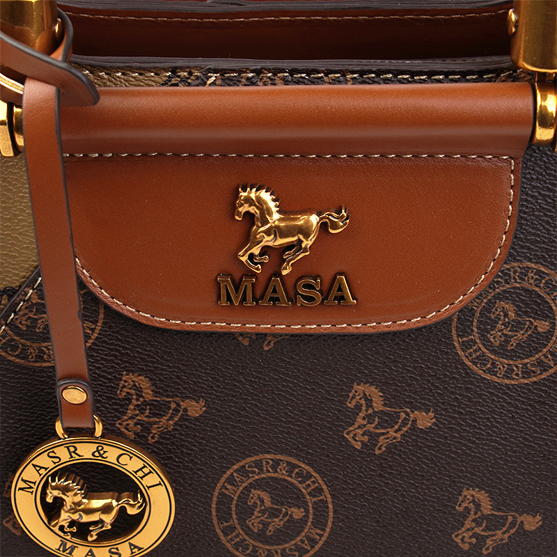 Luxury Women's New Fashionable Commuting Versatile Crossbody Fashion Bag Shoulder Handbag 8515