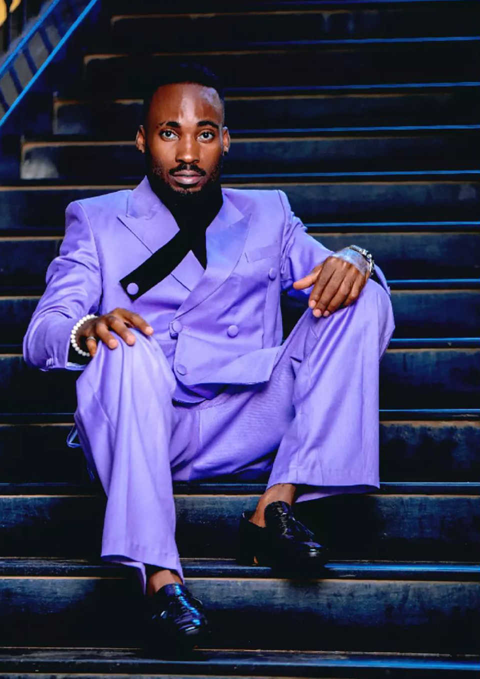 Customized Royal Purple Mens Wedding Tuxedos Slim Fit Double Breasted Peaked Lapel Double Breasted Jacket 2 Pieces Pants Sets