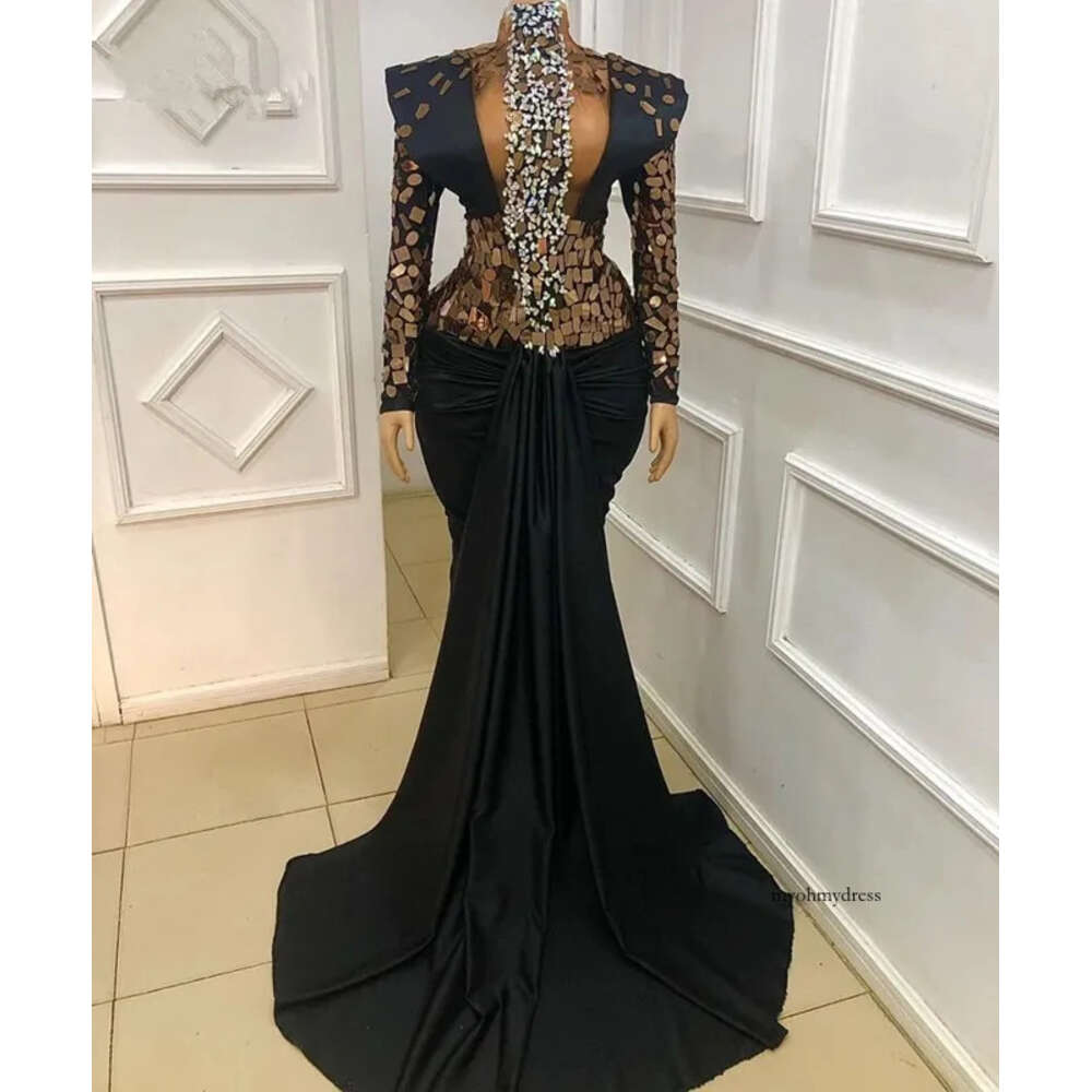 Sexy Black Mermaid Evening Dresses For Arabic Women High Neck Dress Long Sleeves Crsytal Beaded Sweep Train Formal Prom Pageant Gowns 0431