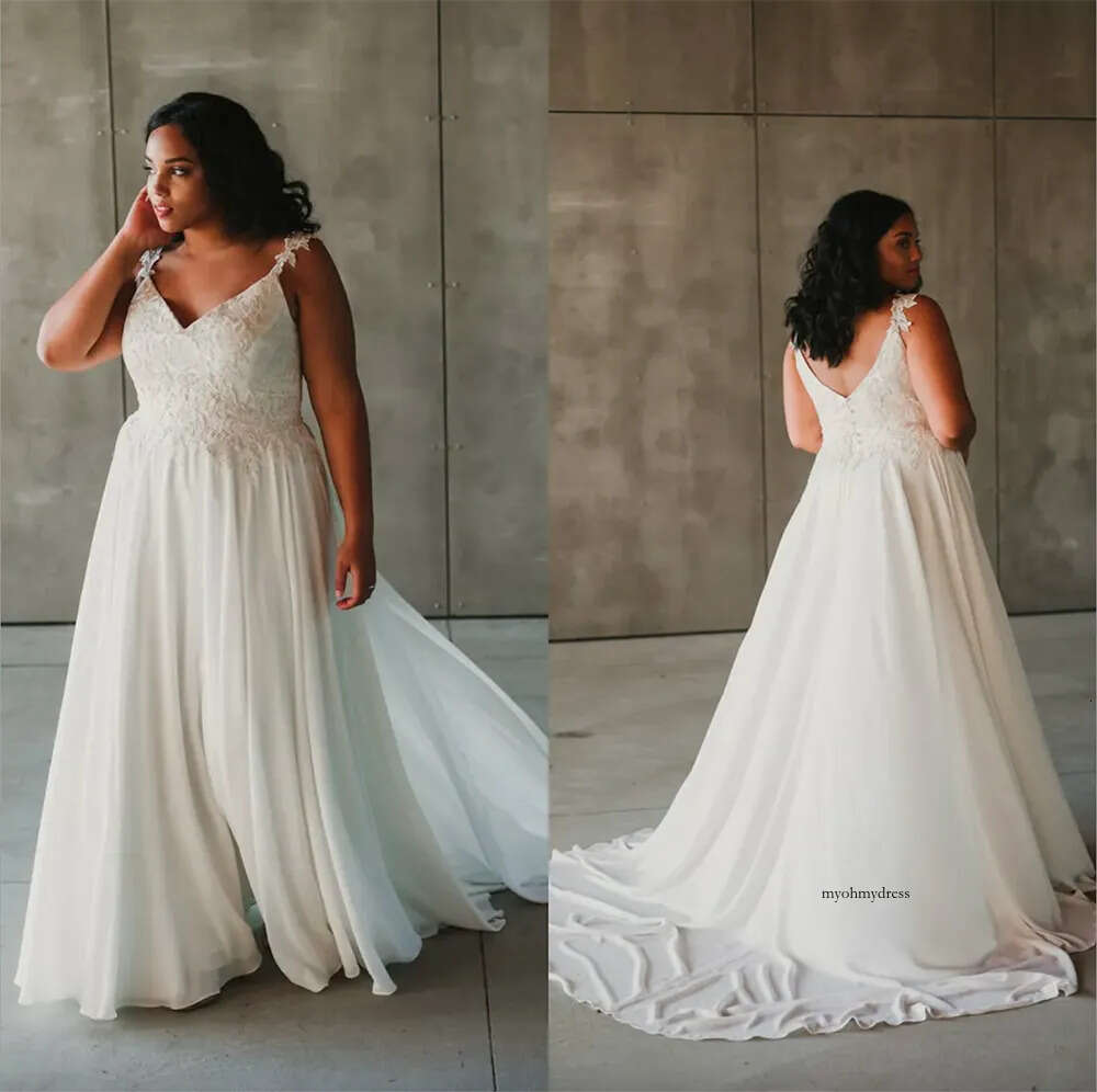 Chic Plus Size Dresses Straps A Line Lace Appliques Beads Sweep Train Chiffon Country Wedding Dress Button Back Beach Bridal Gowns 0431